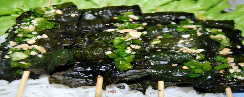 GRILLED BEEF WRAPPED IN WILD BETEL LEAVES